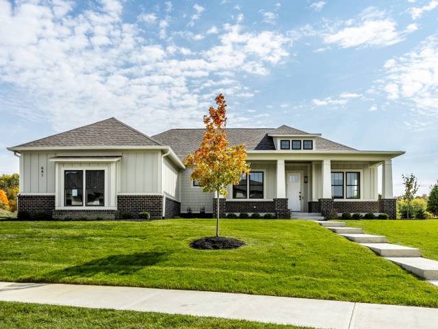 1_04-641-Chatham-Hills-Blvd-Exteriors