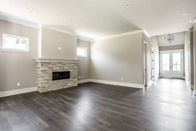 7-{16501 Collingtree Drive}