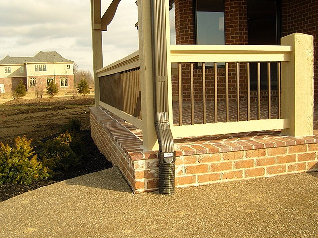 rear_porch_rail_lg