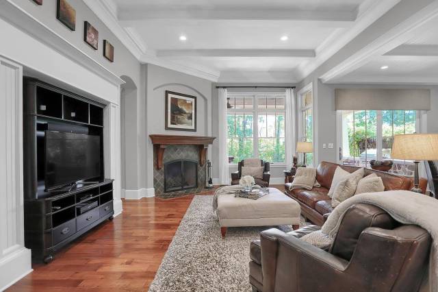 2167 Finchley Rd Carmel IN-large-019-025-18-1500x999-72dpi